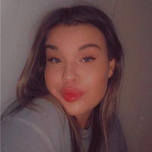 Meet your Posher, Marcella